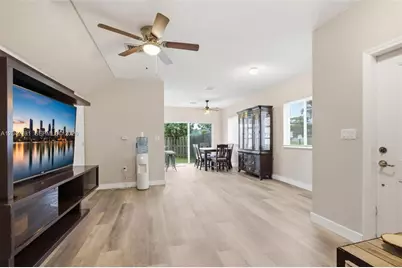 1233 NW 4th Ln, Florida City, FL 33034 - Photo 5