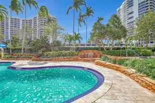 3500 Mystic Pointe Dr, Aventura, FL 33180 - Photo 33