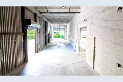 16350 NW 48th Ave, Miami Lakes, FL 33014 - Photo 13