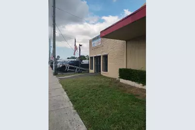 9360 NW 27th Ave, Miami, FL 33147 - Photo 7