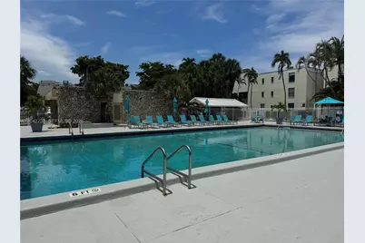 20200 W Country Club Dr #PH16, Aventura, FL 33180 - Photo 33