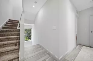 710 NE 3rd Ave, Fort Lauderdale, FL 33304 - Photo 27