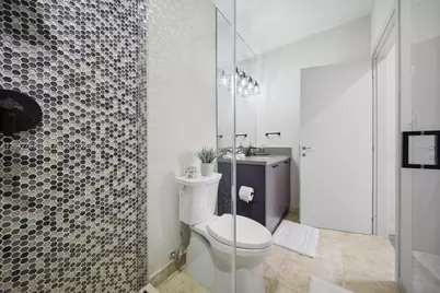 710 NE 3rd Ave, Fort Lauderdale, FL 33304 - Photo 39
