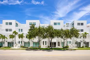 710 NE 3rd Ave, Fort Lauderdale, FL 33304 - Photo 1