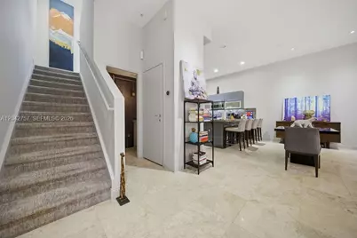 710 NE 3rd Ave, Fort Lauderdale, FL 33304 - Photo 9