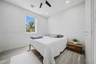 710 NE 3rd Ave, Fort Lauderdale, FL 33304 - Photo 41