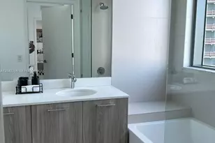 501 NE 31st St, Miami, FL 33137 - Photo 13