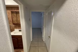 20490 NW 7th Ave, Miami Gardens, FL 33169 - Photo 17