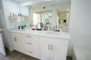 [Address not provided], Aventura, FL 33180 - Photo 17