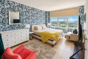 4747 Collins Ave, Miami Beach, FL 33140 - Photo 3
