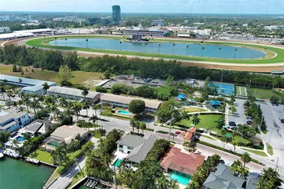 450 Paradise Isle Blvd #302, Hallandale Beach, FL 33009 - Photo 25