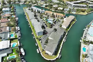 450 Paradise Isle Blvd, Hallandale Beach, FL 33009 - Photo 31