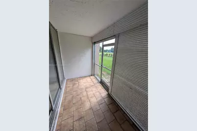 9495 Evergreen Pl #102, Davie, FL 33324 - Photo 11