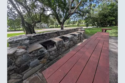 9495 Evergreen Pl #102, Davie, FL 33324 - Photo 49