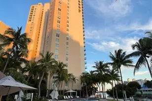 3330 NE 190th St, Aventura, FL 33180 - Photo 3