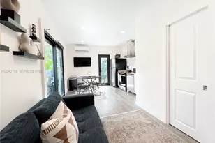 1240 NE 17th Ave, Fort Lauderdale, FL 33304 - Photo 9