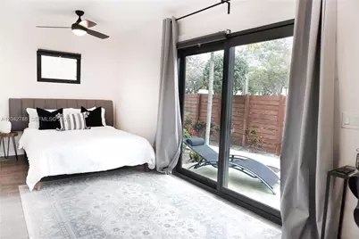 1240 NE 17th Ave #2, Fort Lauderdale, FL 33304 - Photo 1