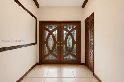 7365 N Augusta Dr, Hialeah, FL 33015 - Photo 3