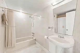 2030 S Ocean Dr, Hallandale Beach, FL 33009 - Photo 11