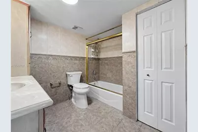 10262 SW 127th Pl, Miami, FL 33186 - Photo 25