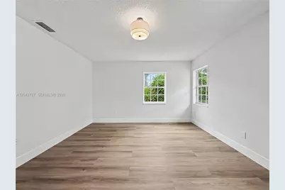 10262 SW 127th Pl, Miami, FL 33186 - Photo 21