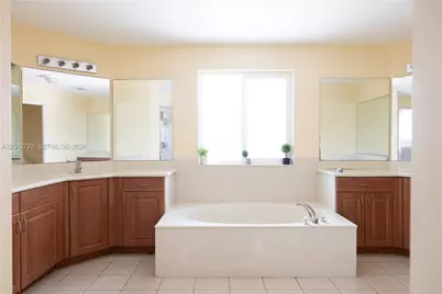10763 SW 229th St, Miami, FL 33170 - Photo 23