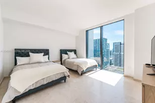 88 SW 7th St, Miami, FL 33130 - Photo 7
