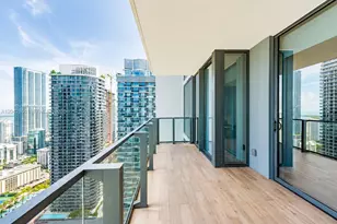 88 SW 7th St, Miami, FL 33130 - Photo 21