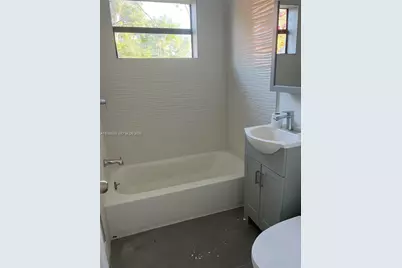 2126 Arthur St #1, Hollywood, FL 33020 - Photo 7