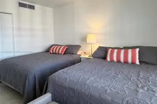 5161 E Collins Ave, Miami Beach, FL 33140 - Photo 7