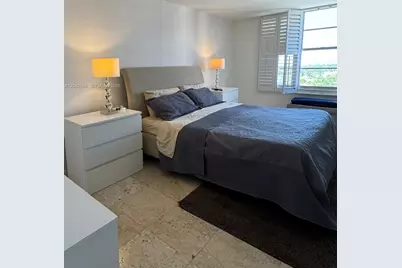 5161 E Collins Ave #1612, Miami Beach, FL 33140 - Photo 19