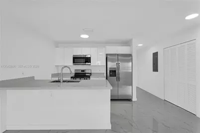 2729 NW 44 St #2729, Miami, FL 33142 - Photo 5