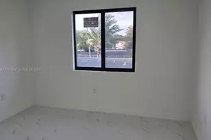 2729 NW 44th St, Miami, FL 33142 - Photo 7
