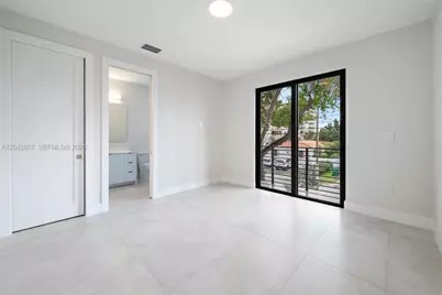 2747 SW 23rd Ter, Miami, FL 33145 - Photo 19