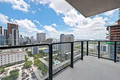 20 NE 11 #2410, Miami, FL 33132 - Photo 43