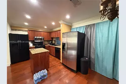 2021 NW 10th Ave, Fort Lauderdale, FL 33311 - Photo 31