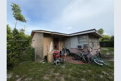 2021 NW 10th Ave, Fort Lauderdale, FL 33311 - Photo 11