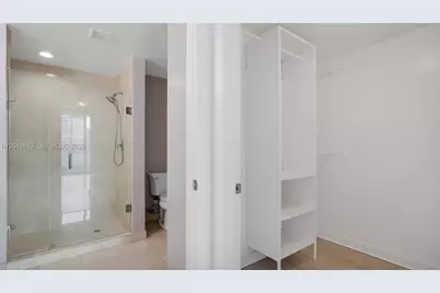 90 SW 3rd St #3003, Miami, FL 33130 - Photo 33