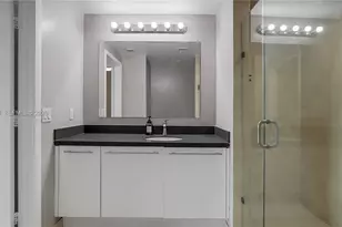 90 SW 3rd St, Miami, FL 33130 - Photo 37