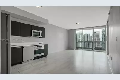 90 SW 3rd St #3003, Miami, FL 33130 - Photo 1