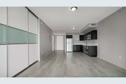 90 SW 3rd St #3003, Miami, FL 33130 - Photo 9
