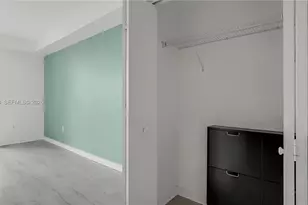90 SW 3rd St, Miami, FL 33130 - Photo 35
