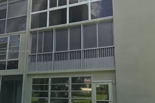 800 SW 131st Ave, Pembroke Pines, FL 33027 - Photo 15