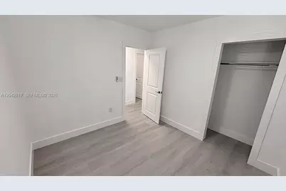 721 N 68th Ter, Hollywood, FL 33024 - Photo 7