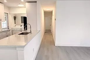 721 N 68th Terrace, Hollywood, FL 33024 - Photo 5