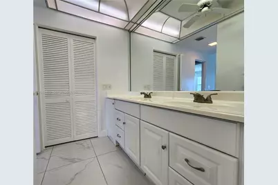3505 S Ocean Dr #821, Hollywood, FL 33019 - Photo 19