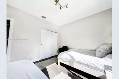 513 SW 18th Ct #1, Fort Lauderdale, FL 33315 - Photo 17