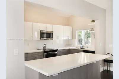 513 SW 18th Ct #1, Fort Lauderdale, FL 33315 - Photo 9