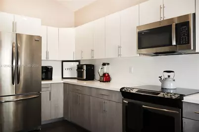 513 SW 18th Ct #1, Fort Lauderdale, FL 33315 - Photo 13