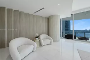 300 Biscayne Blvd Way, Miami, FL 33131 - Photo 5